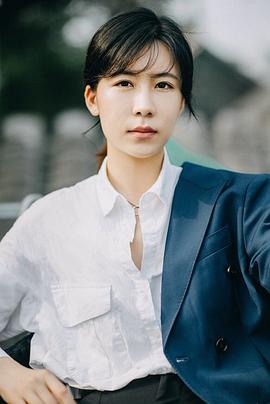黄靖芯