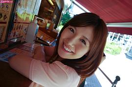美泉咲
