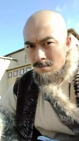 马成龙