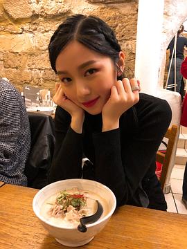 李静仪