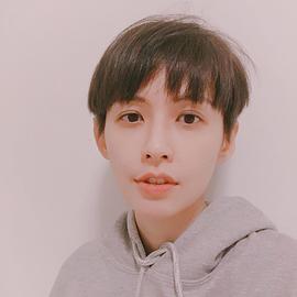 袁艾菲