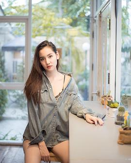 娜彩亚·蒙尼米特