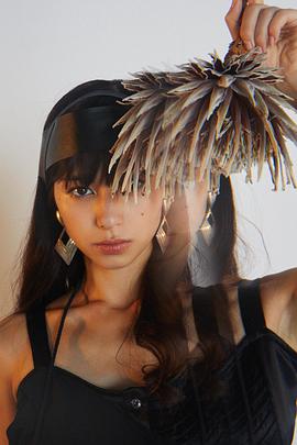 中条彩未