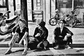 王传君