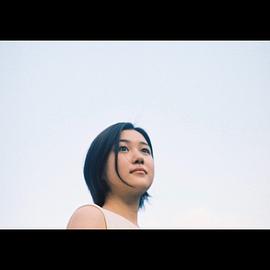 山口麻友