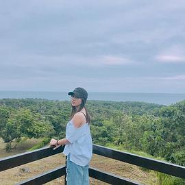 黄姵嘉