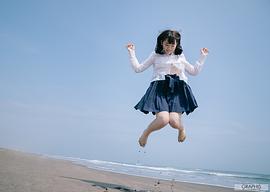 架乃由罗