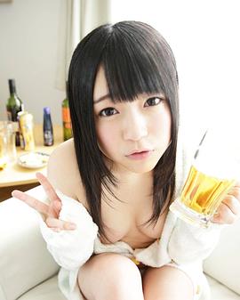 南梨央奈