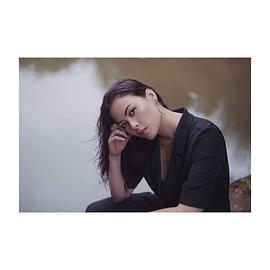 杰玛·摩尔