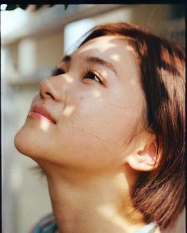 山口麻友