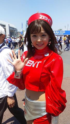 川村那月