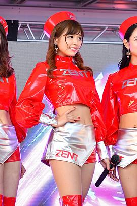 川村那月