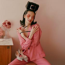 项偞婧