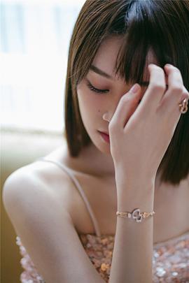 蓝盈莹