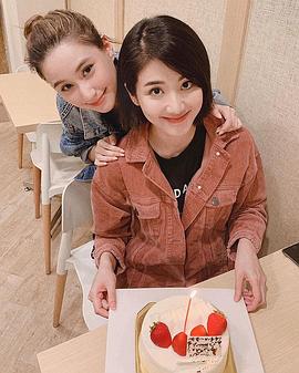 邓佩仪