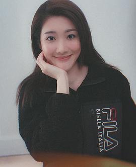 邓佩仪