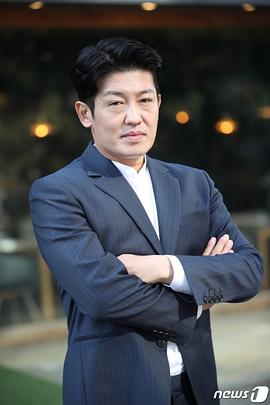 许成泰