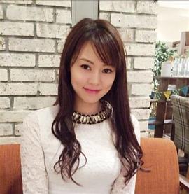 伴杏里