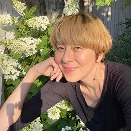 村上里佳子