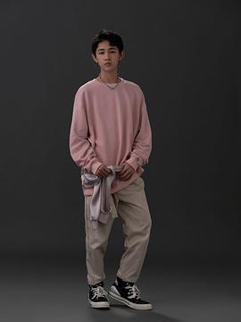 荣梓杉