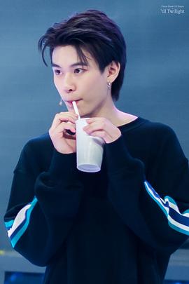 杰克林·坤万齐提柴