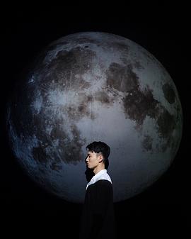 周嘉洛