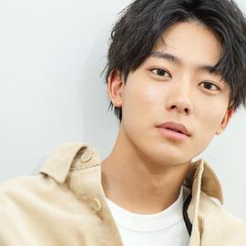 井上祐贵