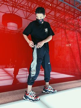 白那日苏