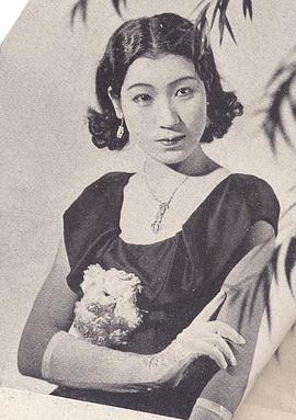 山路文子