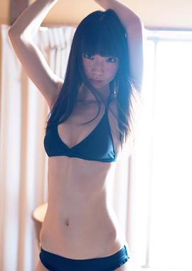 荻野由佳