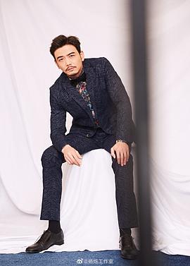杨烁