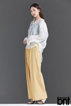 娜允
