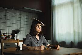 查恩雅·麦克洛里
