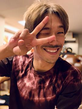 小林直己