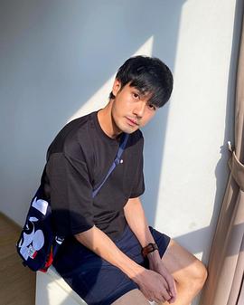坦纳.查特伯利洛克
