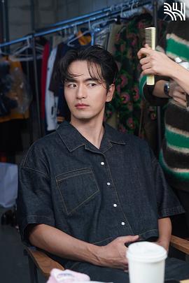 李阵郁