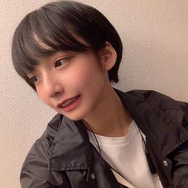 山之内铃
