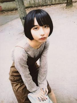 山之内铃
