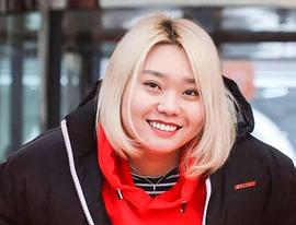 李雪琴