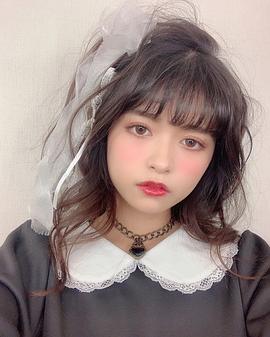 景井ひな