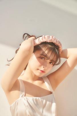 景井ひな