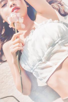 景井ひな