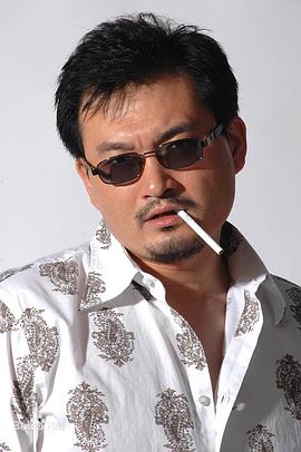 周逵