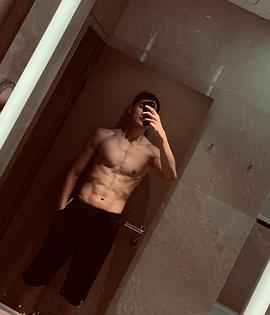 李向哲