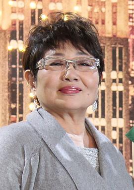 泉品子