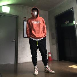 金秀路