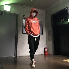 金秀路