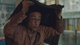 角田晃広