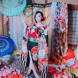 悠木碧