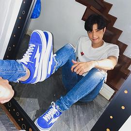 阿卡纳吾·曼格拉苏